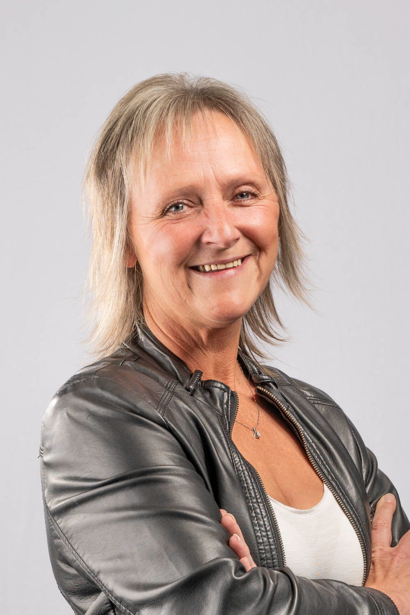 LISA KIRKWOOD